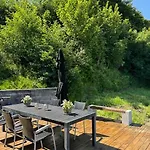 Prázdninový dům Beach House With Panoramic View At Anslet Beach