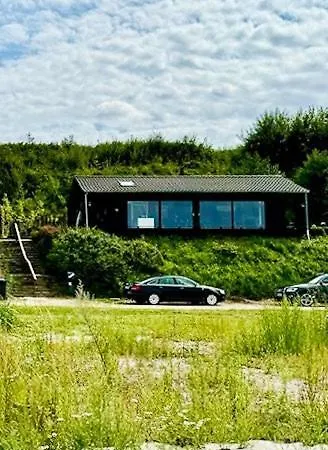 House With Panoramic View At Anslet 度假居 *