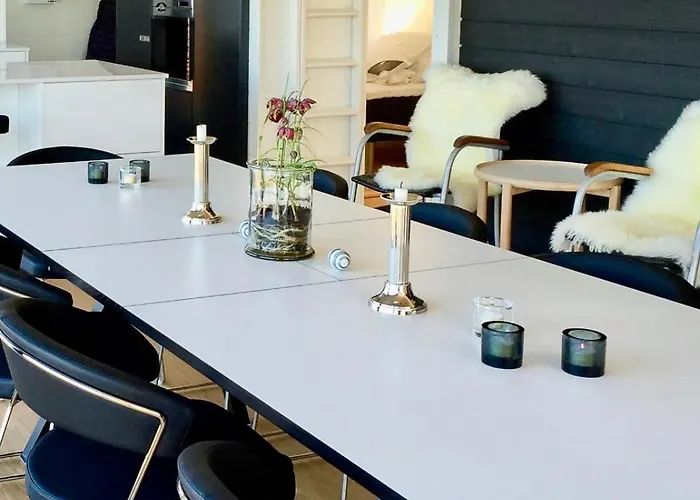 Strandhus Med Panoramaudsigt Ved Anslet Holiday home *