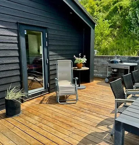 Strandhus Med Panoramaudsigt Ved Anslet Haderslev