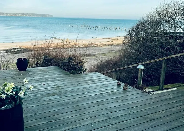 Beach House With Panoramic View At Anslet Beach Haderslev